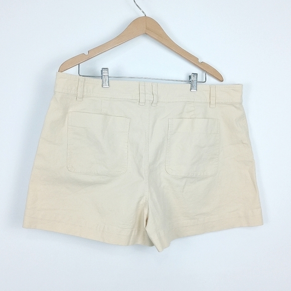 NWT A New Day High Waist Shorts in Light Yellow - Picture 3 of 4
